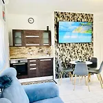 Leskoek Wellness & アパート Alsópáhok