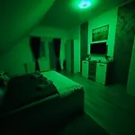 Leskoek Wellness & Alsópáhok