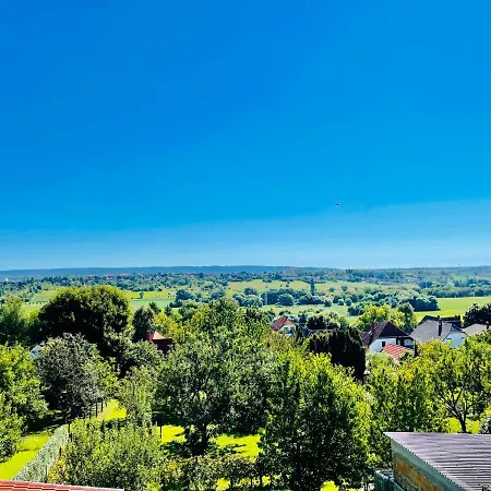 Leskoek Wellness & דירה *